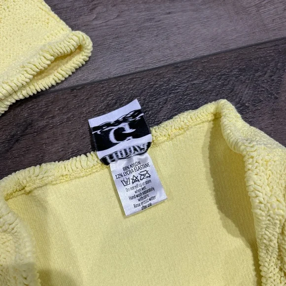 Hunza G Gigi bikini set in yellow - Picture 2 of 5